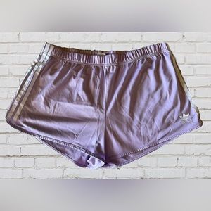 Adidas women’s shorts light purple size XL